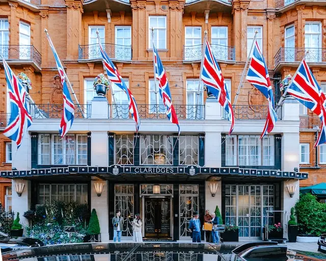 Rent An Office Space In Mayfair